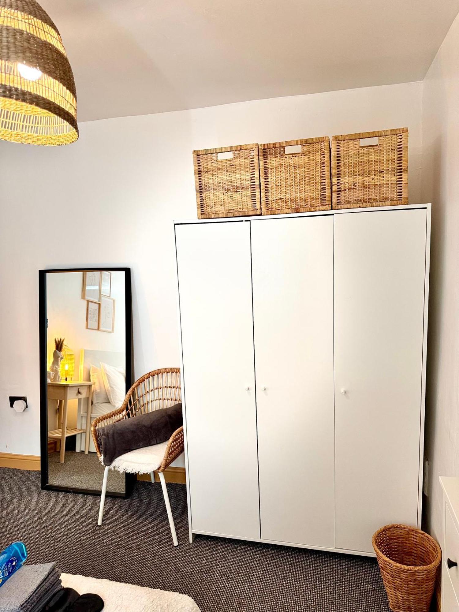 Апартаменты Contractor Haven- 3Bdr Crew House, Free Parking, Fast Wifi & Private Garden Ноттингем Экстерьер фото
